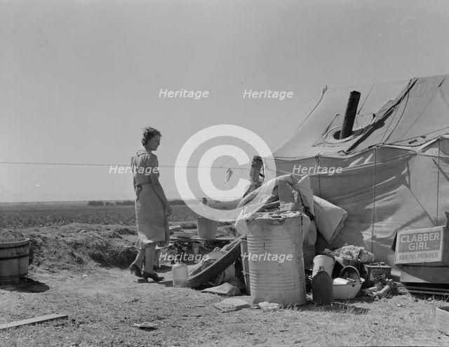 Young family just arrived from Arkansas camped along the road, Imperial Valley, California, 1937. Creator: Dorothea Lange.