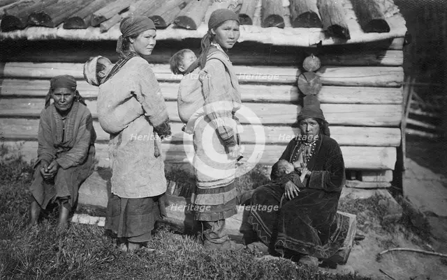 Young Shoria Women with Children, 1913. Creator: GI Ivanov.