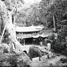 Yongquan Monastery, Drum Mountain, Fukien province, China, 1870/1871. Creator: John Thomson