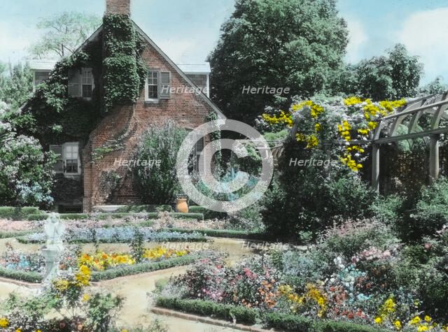 "York Hall," Captain George Preston Blow house, Route 1005 and Main Street, Yorktown, Virginia, 1929 Creator: Frances Benjamin Johnston.