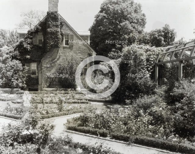 "York Hall," Captain George Preston Blow house, Route 1005 and Main Street, Yorktown, Virginia, 1929 Creator: Frances Benjamin Johnston.