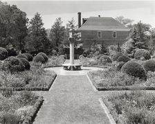 "York Hall," Captain George Preston Blow house, Route 1005 and Main Street, Yorktown, Virginia, 1929 Creator: Frances Benjamin Johnston