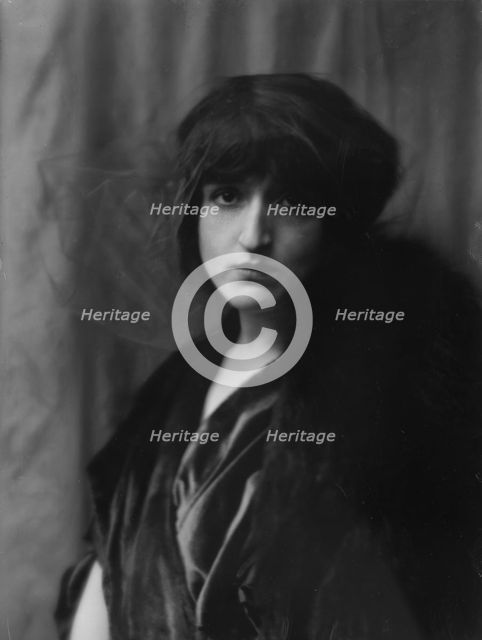 Yorska, Mme., portrait photograph, 1913. Creator: Arnold Genthe.