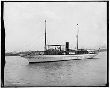 Yacht Halcyon, between 1905 and 1915. Creator: Unknown
