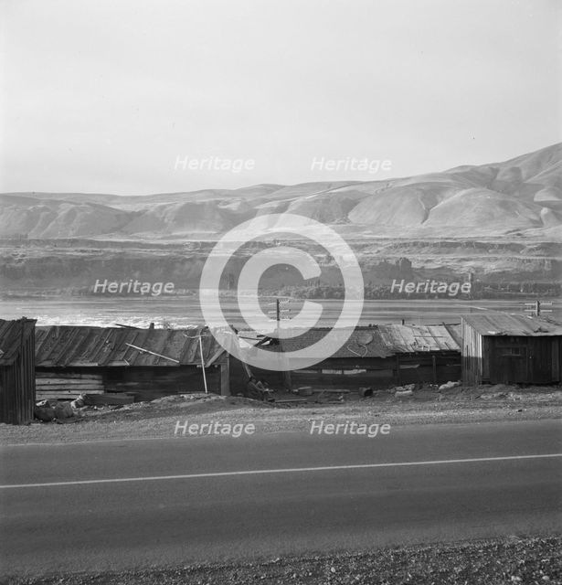 Yakima Indian valley on the Columbia River..., Celilo, Wasco County, Oregon, 1939. Creator: Dorothea Lange.