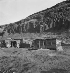 Yakima Indian village, on the Columbia River..., Celilo, Wasco County, Oregon, 1939. Creator: Dorothea Lange