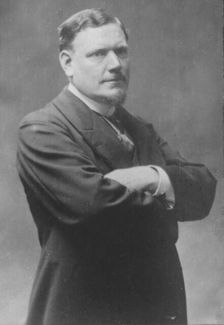 Yann Nibor c1893