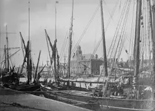 Yarmouth Harbor, 1915. Creator: Bain News Service