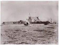 Yellow House, Warren Station, Virginia, 1861-65. Creator: Tim O'Sullivan