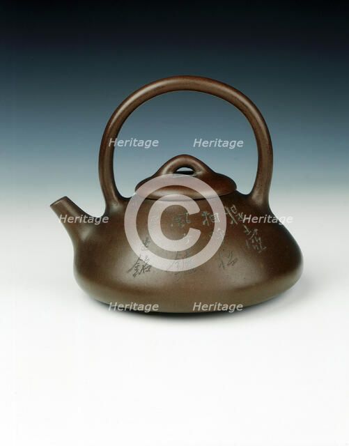 Yixing teapot by Yang Pengnian, with calligraphy by Chen Mansheng, Qing dynasty, China, c1820. Artist: Yang Pengnian