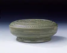 Yue celadon covered box with parrots, early Northern Song dynasty, China, late 10th-11th century. Creator: Unknown