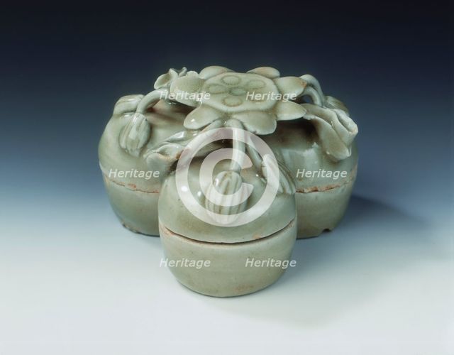 Yue celadon cosmetic box, Five Dynasties-early Northern Song dynasty, China, 10th-11th century. Creator: Unknown.