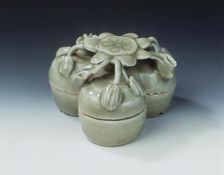 Yue celadon cosmetic box, Five Dynasties-early Northern Song dynasty, China, 10th-11th century