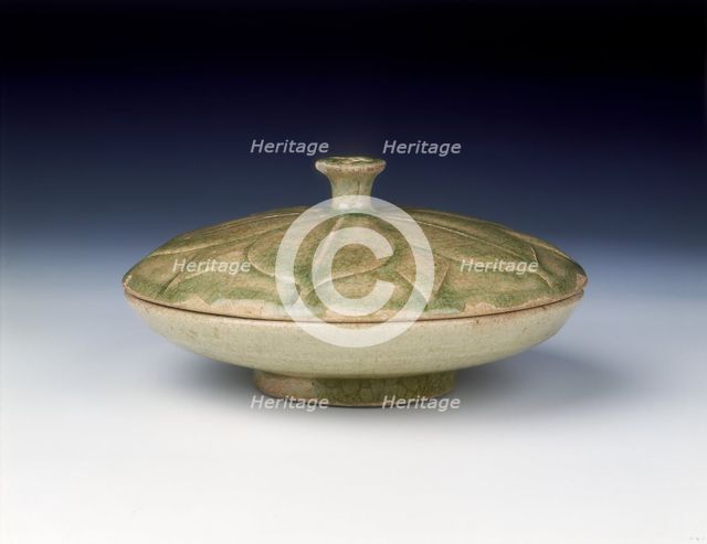 Yue stoneware covered dish with lotus pattern, Southern Dynasties period, China, 6th century. Artist: Unknown