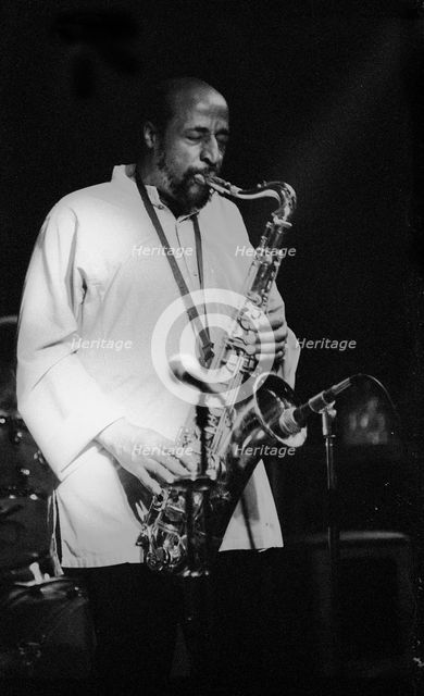 Yusef Lateef, Ronnie Scott's, London, 08.80. Creator: Brian O'Connor.