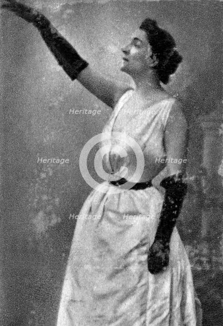 Yvette Guilbert, French cabaret singer and actress, 1913. Artist: Unknown