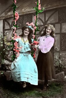 Zena (1887-1975) and Phyllis (1890-1975) Dare, English actresses, 1906.Artist: Foulsham and Banfield
