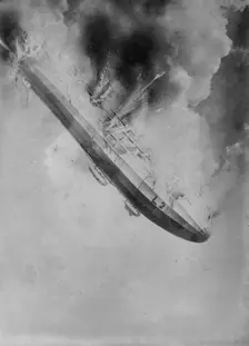 Zeppelin L II, 1913. Creator: Bain News Service