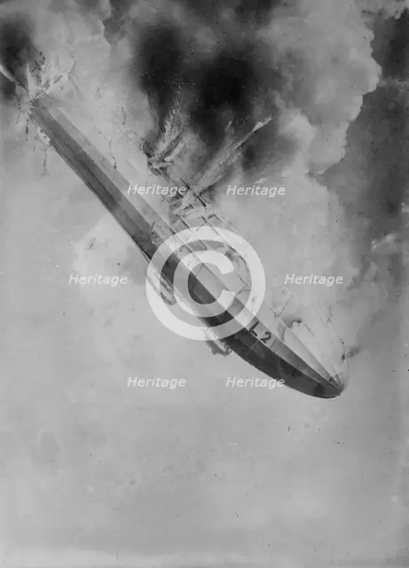 Zeppelin L II, 1913. Creator: Bain News Service.