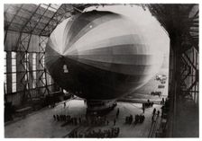 Zeppelin LZ 127 Graf Zeppelin entering its hangar, 1933