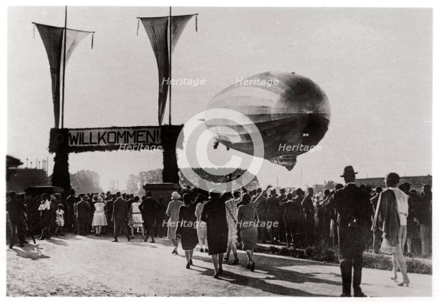 Zeppelin LZ 127 'Graf Zeppelin' landing at Friedrichshafen, Germany, 1933. Artist: Unknown