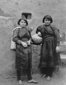 Zuni girls, c1903. Creator: Edward Sheriff Curtis